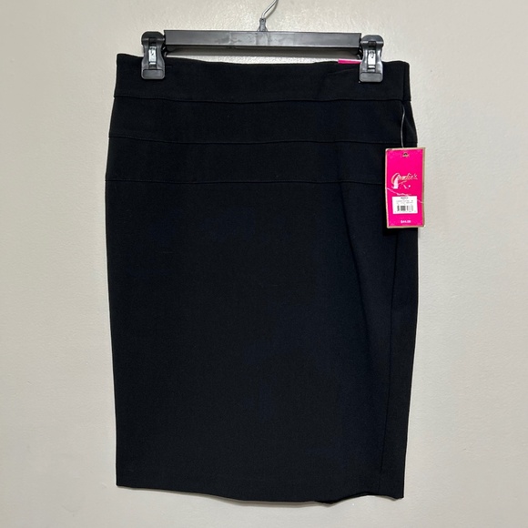 Candie's Women's Pencil Skirt 3 Black NWT Short Casual Party Office Christmas - Picture 1 of 10